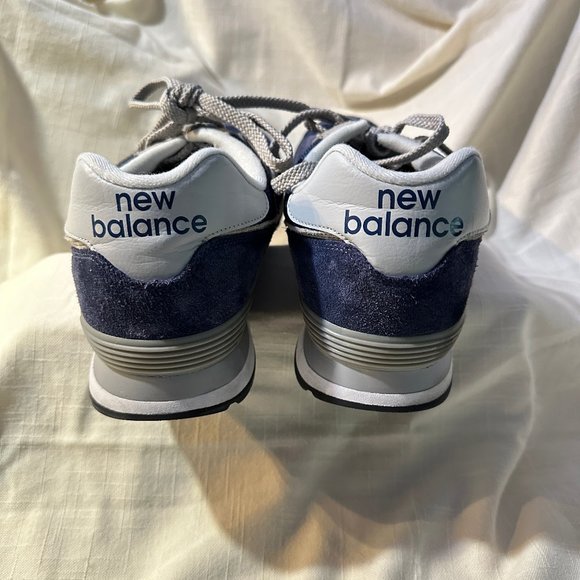 New Balance 574 - Picture 3 of 5